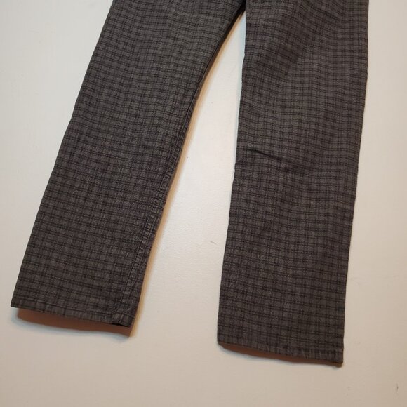 NOT FOR SALE Poshmark will Restrict Sellers Accounts If We Delete Too Many Items - Picture 5 of 6